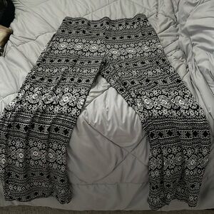 Stoosh Pattern Printed Pants